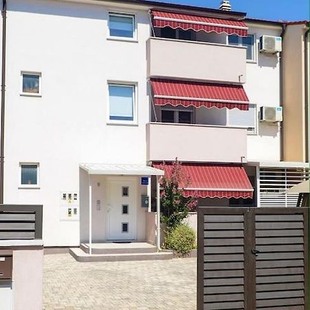 Appartement Liam à Pula Extérieur photo